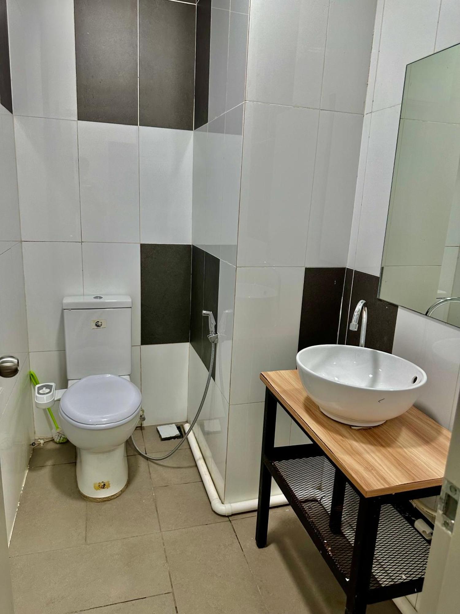 Loft Signature Executive Suite Empire City Петалинг-Джая Экстерьер фото